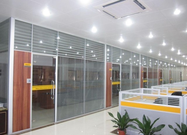 雙層玻璃夾百葉隔斷系列