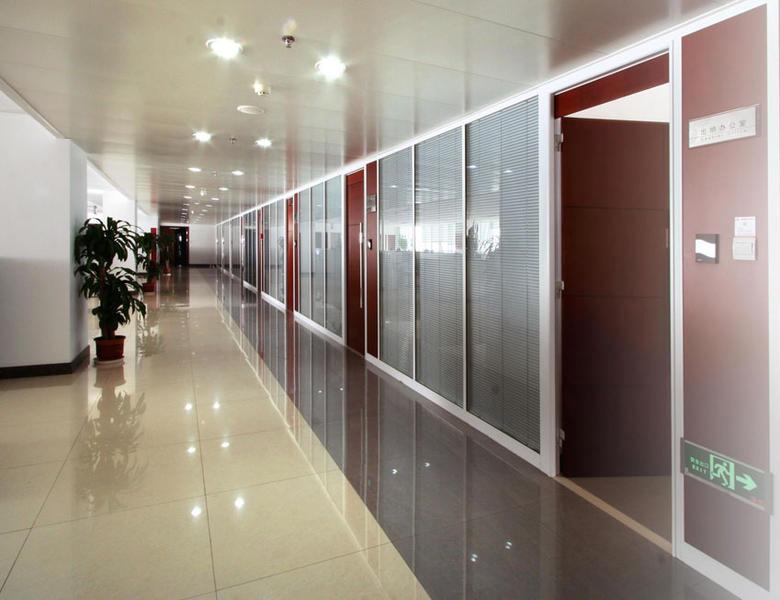 玻璃板式混合隔斷